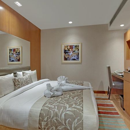 ניו דלהי Beacon Hotel Nirman Vihar מראה חיצוני תמונה