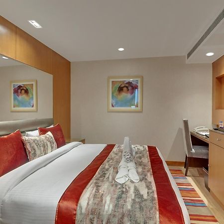 ניו דלהי Beacon Hotel Nirman Vihar מראה חיצוני תמונה